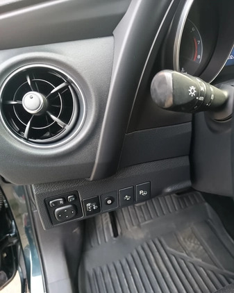 Toyota Auris cena 62900 przebieg: 82512, rok produkcji 2017 z Wołomin małe 154